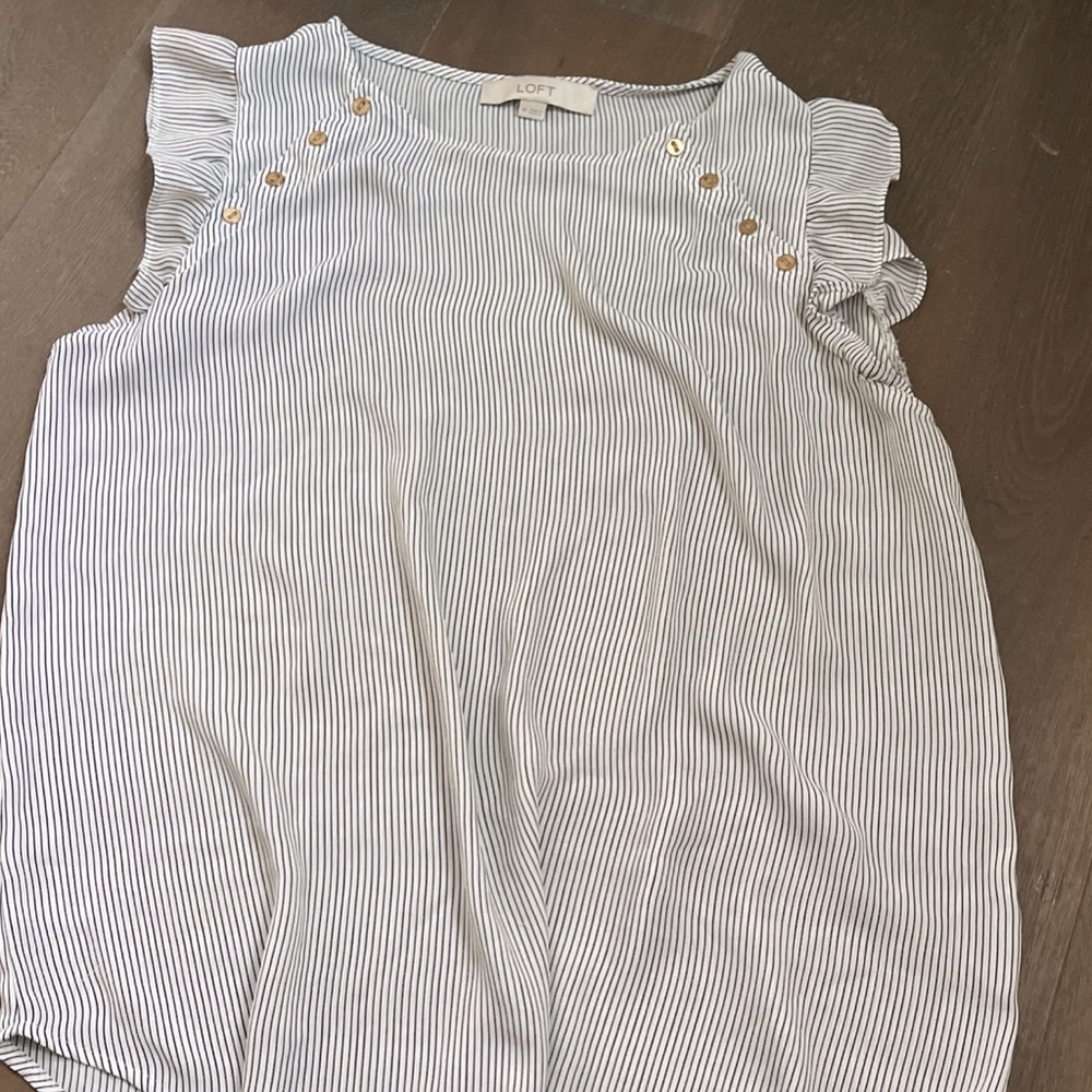 Loft Womens Shirt 
Size Medium
